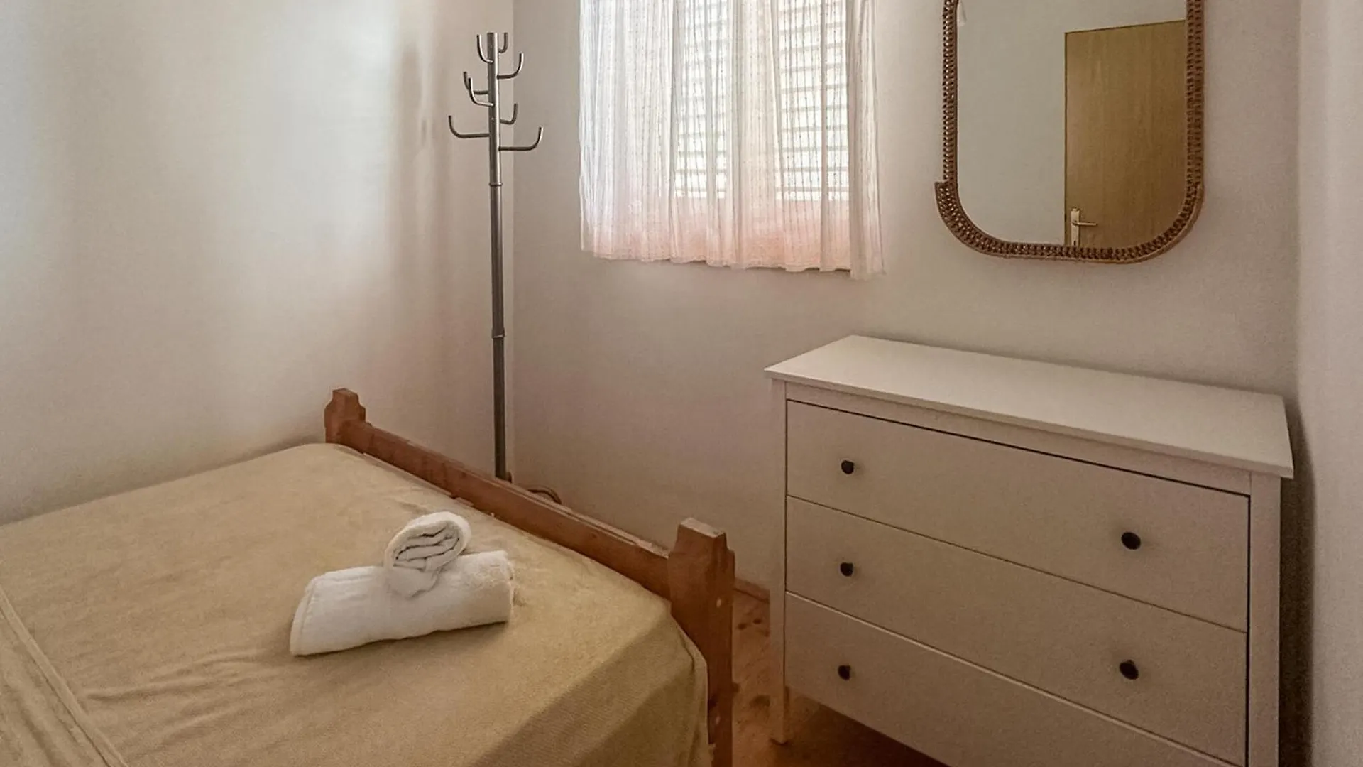Holiday home Beautiful Home In Maslenica With Kitchen